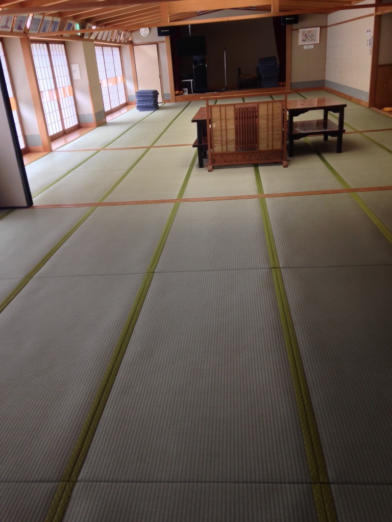 公共施設の畳替え